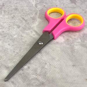 Ножницы канцелярские маленькие 6 - 14,5 см Ножницы канцелярские маленькие 6 - 14,5 см