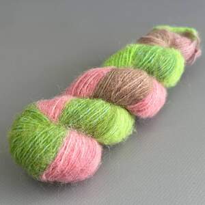 Пряжа #08 шерсть альпаки суперфайн с шелком Пряжа #08 шерсть альпаки суперфайн с шелком