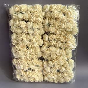 Розочки с фатином из фоамирана (144шт) Айвори с розовинкой