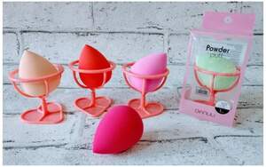 Спонж бьюти-блендер для макияжа на подставке