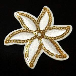 Термонаклейка Звезда 6х6см белая