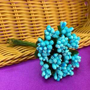 Тычинки в букете на ветке 8,5 см - голубой Тычинки в букете на ветке 8,5 см - голубой