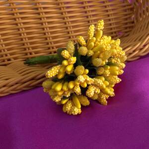 Тычинки в букете на ветке 8,5 см - желтый Тычинки в букете на ветке 8,5 см - желтый