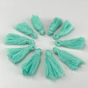 Шелковые кисточки для декора 25 мм - мятный Шелковые кисточки для декора 25 мм - мятный