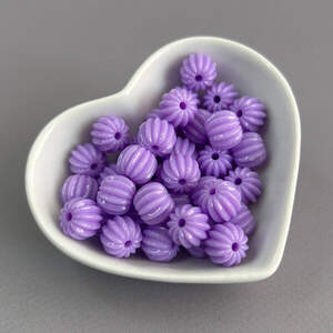 (20 гр) Бусины пластик бочонок-ромашка 9х11 мм - сиреневый