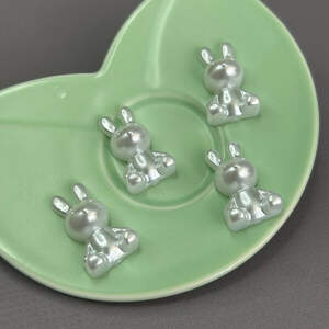 10 шт - Кабашон пластик Зайка 16х26 мм - белый