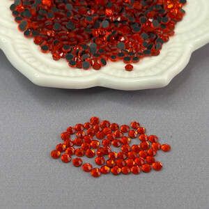 10г- Термоклеевые стразы (dmc Китай) SS10 (2,9мм) - Crystal алый 10г- Термоклеевые стразы (dmc Китай) SS10 (2,9мм) - Crystal алый