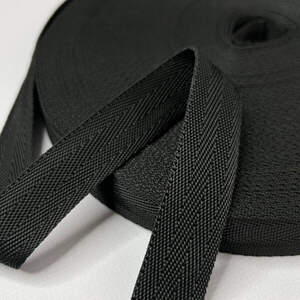 Стропа сумочная-ременная Елочка, 2,5 см средняя жесткость - черный Стропа сумочная-ременная Елочка, 2,5 см средняя жесткость - черный