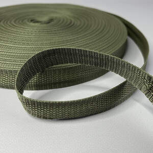 Стропа сумочная-ременная, 2,5 см средняя жесткость - хаки Стропа сумочная-ременная, 2,5 см средняя жесткость - хаки