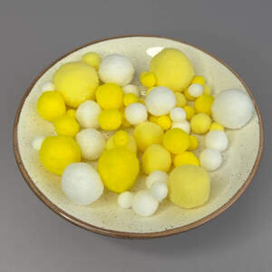 Помпоны для творчества 1-3 см, 130 шт/упаковка - желтый микс