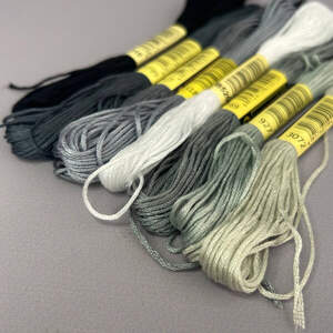 (8 шт по 8м) Набор мулине (нитки для вышивания) - серый микс