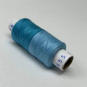 055/271 Нитки в катушках 40/2 , половинки (катушка 2х75м)