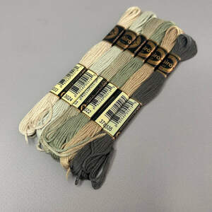 (6 шт по 8м) Набор мулине Airo (нитки для вышивания) - серый микс (3033-535)