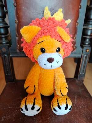 Левеня ручної роботи