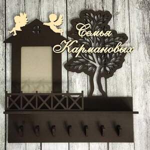 Дім з фото під ангеликами