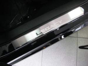 Накладки на пороги Subaru Legacy Накладки на пороги Subaru Legacy