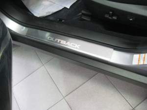 Накладки на пороги Subaru Outback Накладки на пороги Subaru Outback
