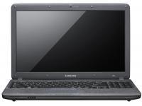 Ноутбук Samsung NP-R523-DS03UA