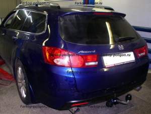 Фаркоп Honda Accord Tourer с 2012 г (Категория Fx) Фаркоп Honda Accord Tourer с 2012 г (Категория Fx)