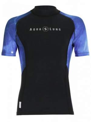 Тенниска Aqua Lung Rashguard Galaxy Blue Man, короткий рукав (RM111) Тенниска Aqua Lung Rashguard Galaxy Blue Man, короткий рукав (RM111)