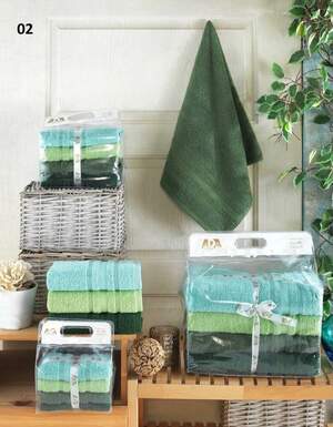 Набор махровых полотенец Набор махровых полотенец