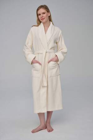 Махровый женский халат Nusa 4370